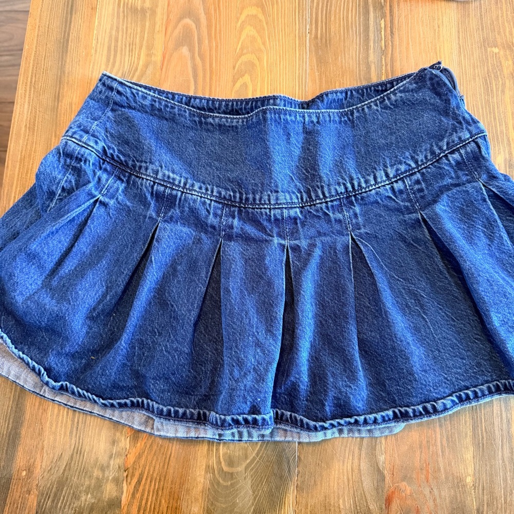 American Eagle Denim High Rise Pleated Miji Skirt
